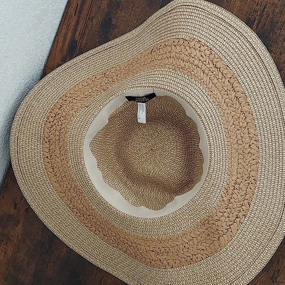 Magid Floppy Hat - Picture 9 of 11
